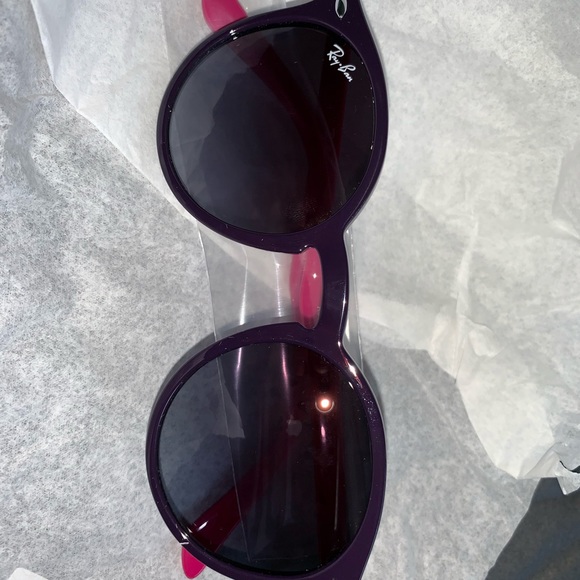 Kids’ Ray-Ban Sunglasses